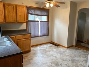 167 E 34th St in Holland, MI - Building Photo - Building Photo