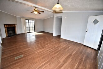 4210 Marthas Chapel Rd in Cunningham, TN - Building Photo - Building Photo
