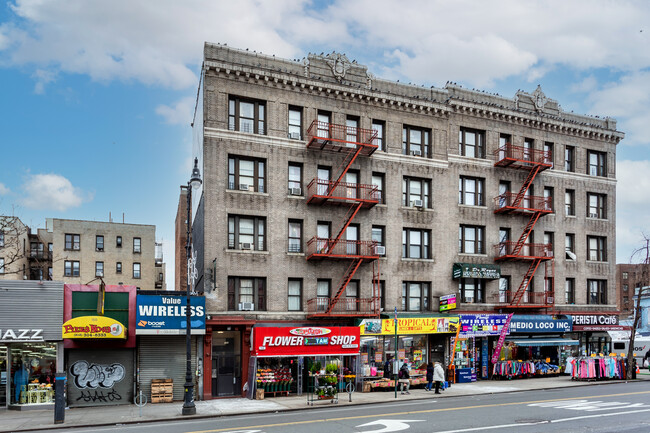 152-154 Dyckman St in New York, NY - Building Photo - Building Photo