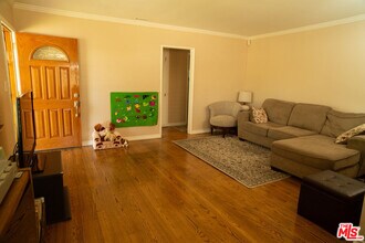 5258 Thornburn St in Los Angeles, CA - Building Photo - Building Photo