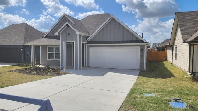 208 Sweetwater Crk Ln in Hutto, TX - Building Photo - Building Photo