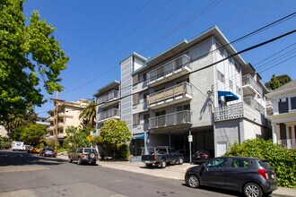 630 Mariposa in Oakland, CA - Building Photo - Building Photo