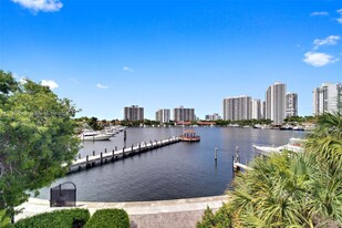 3605 NE 207th St in Miami, FL - Building Photo