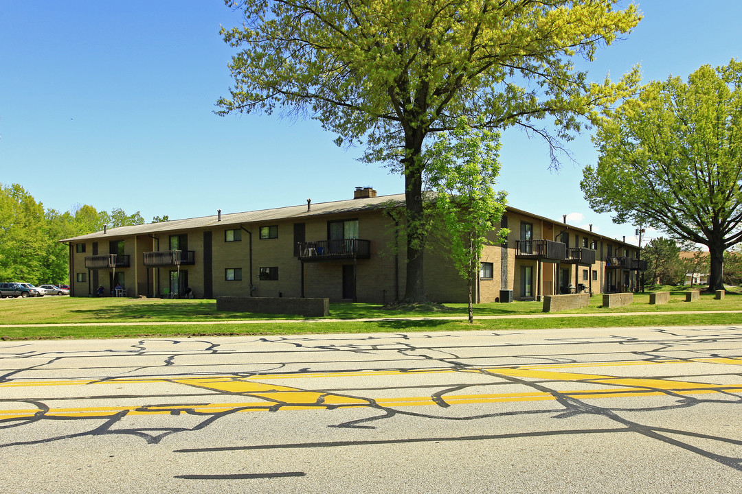 Mentor Square Apartments in Mentor, OH - Foto de edificio