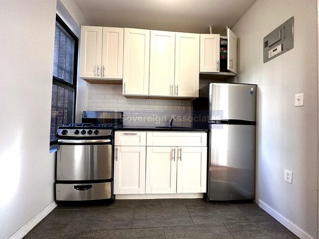 571 W 159th St in New York, NY - Building Photo - Building Photo