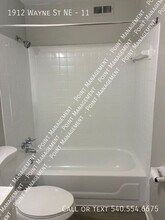 1912 Wayne St NE in Roanoke, VA - Building Photo - Building Photo