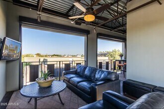 7020 E 1st Ave in Scottsdale, AZ - Building Photo - Building Photo