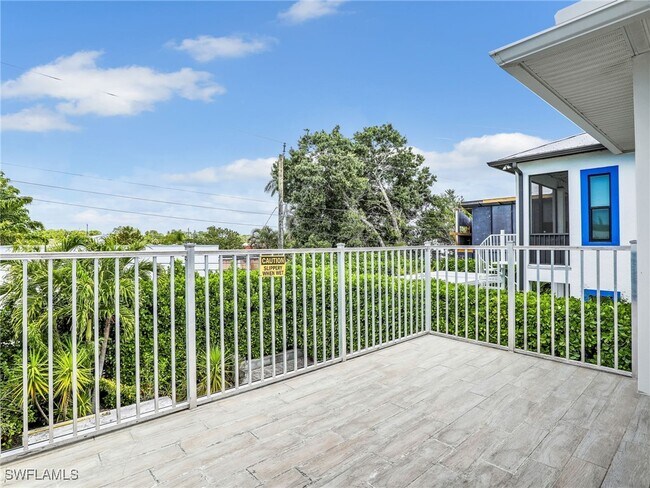 property at 3037 Lunar St