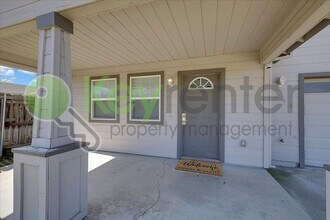 3613 Clay St in Sacramento, CA - Building Photo - Building Photo