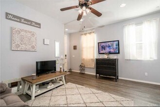 38009 Spring Canyon Dr in Murrieta, CA - Building Photo - Building Photo