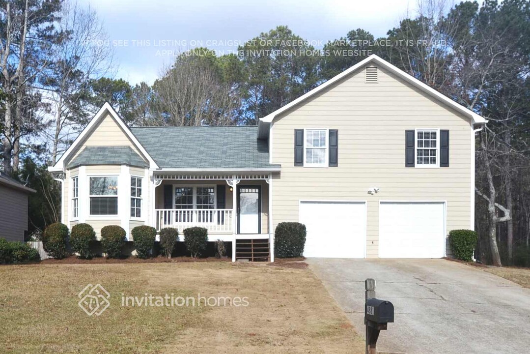 4881 Muirwood Dr in Powder Springs, GA - Building Photo