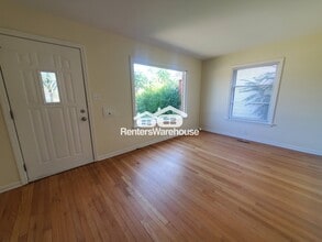 7509 W Burleigh St in Milwaukee, WI - Building Photo - Building Photo