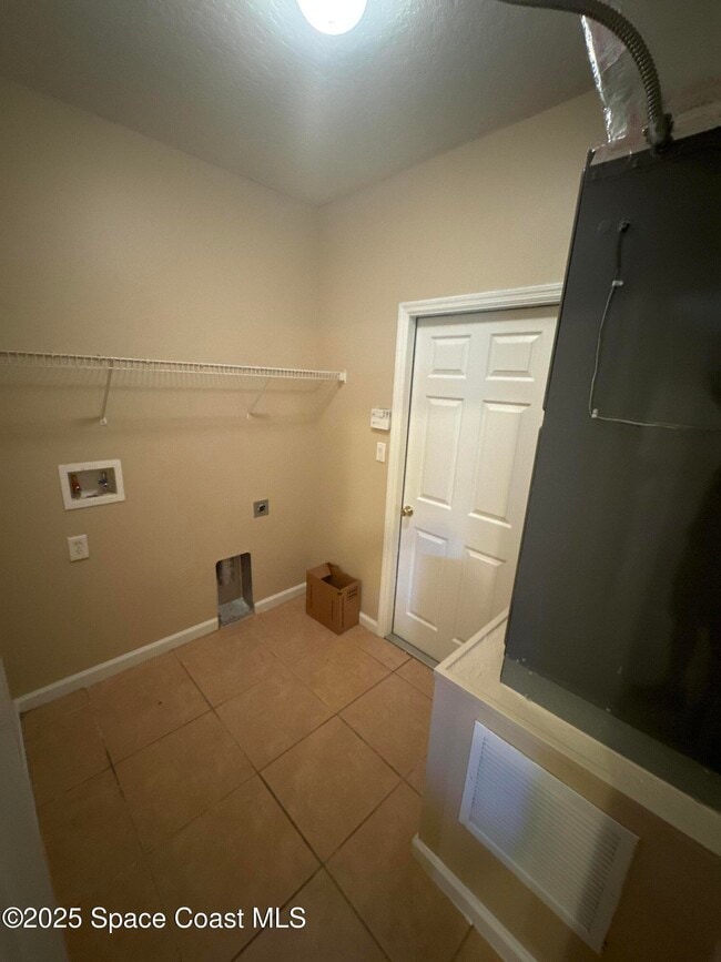 6340 Dearman St in Cocoa, FL - Building Photo - Building Photo
