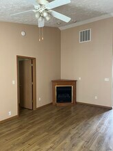 3328 Hopkins Dr in West Lafayette, IN - Building Photo - Building Photo