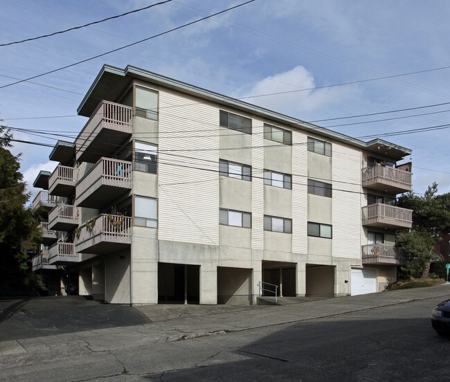 Park West Apartments in Seattle, WA - Foto de edificio - Building Photo