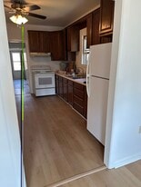 1344 Newport Rd in Manheim, PA - Building Photo