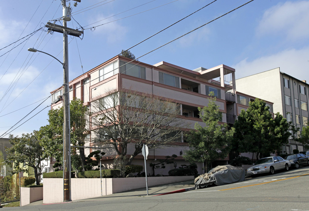 Van Staten in Oakland, CA - Building Photo