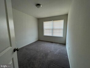 5425 Laurel Valley Ln in Enola, PA - Building Photo - Building Photo