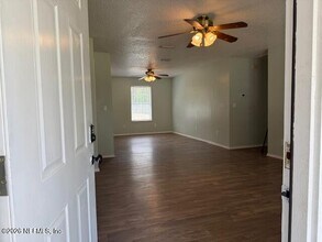 7350 Mud Lake Rd in Macclenny, FL - Building Photo - Building Photo