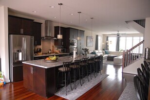 44691 Collingdale Ter in Ashburn, VA - Building Photo