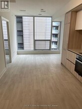 15-1215 Mercer St in Toronto, ON - Building Photo - Building Photo