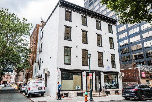 16 S 20th St in Philadelphia, PA - Building Photo - Building Photo