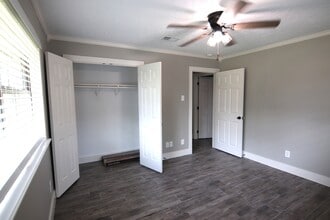 3885 Hale St in Vidor, TX - Building Photo - Building Photo