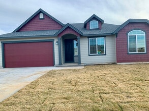312 L St NE in Quincy, WA - Building Photo - Building Photo