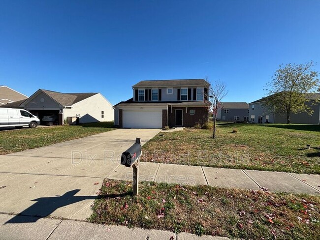 106 Day Pl in Trenton, OH - Building Photo - Building Photo