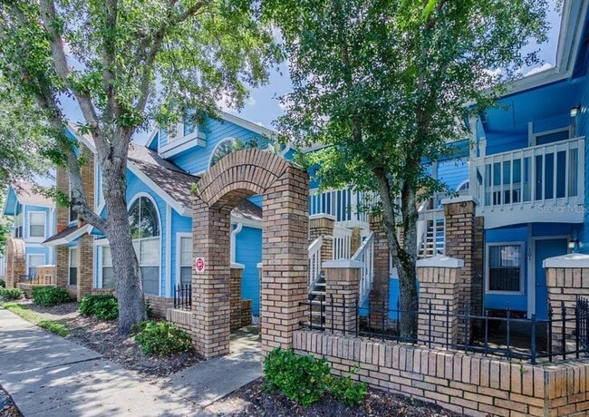 property at 2735 N Poinciana Blvd