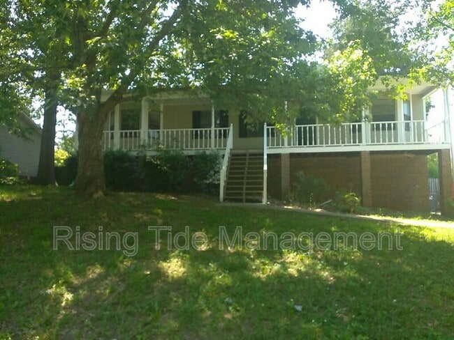 property at 8413 Lanewood Cir