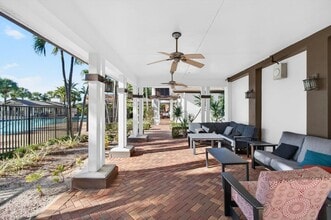 770 Millbrae Ct in West Palm Beach, FL - Building Photo - Building Photo