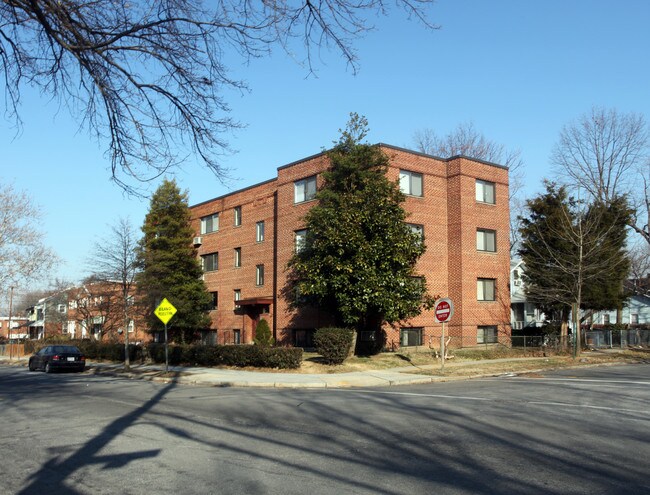 4430 Martin Luther King Jr Ave SW in Washington, DC - Building Photo - Building Photo