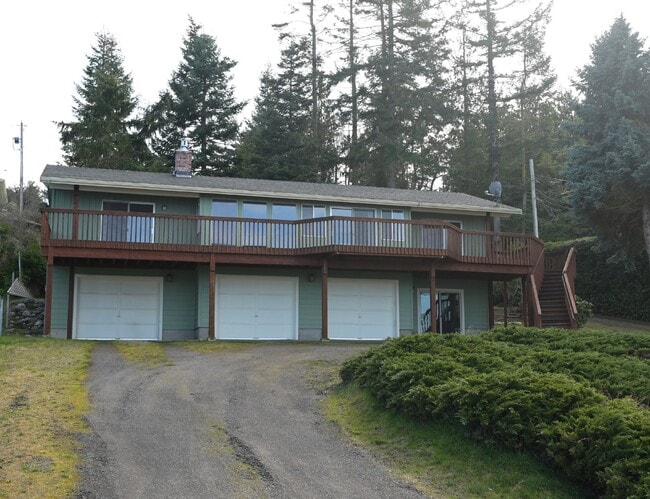 property at 221 Spring View Pl