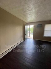 1972 Cambridge Dr in Lexington, KY - Building Photo - Building Photo