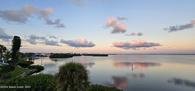 190 Seminole Ln in Cocoa Beach, FL - Building Photo - Building Photo