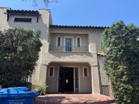 245 S Berendo St in Los Angeles, CA - Building Photo