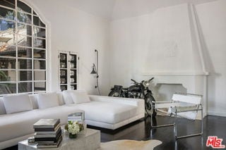 property at 1220 N La Cienega Blvd