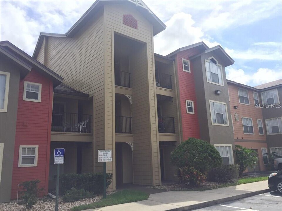 2203 Key W Ct in Kissimmee, FL - Building Photo