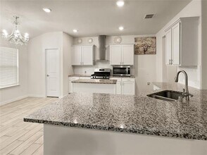 9106 Fieldview Ct in Arlington, TX - Building Photo - Building Photo