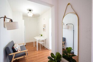 444 Ponce de Leon in Coral Gables, FL - Building Photo