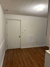 43 Springside Dr in Hendersonville, NC - Building Photo - Building Photo