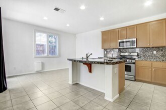 12880 Dolomite Ln in Moreno Valley, CA - Building Photo - Building Photo