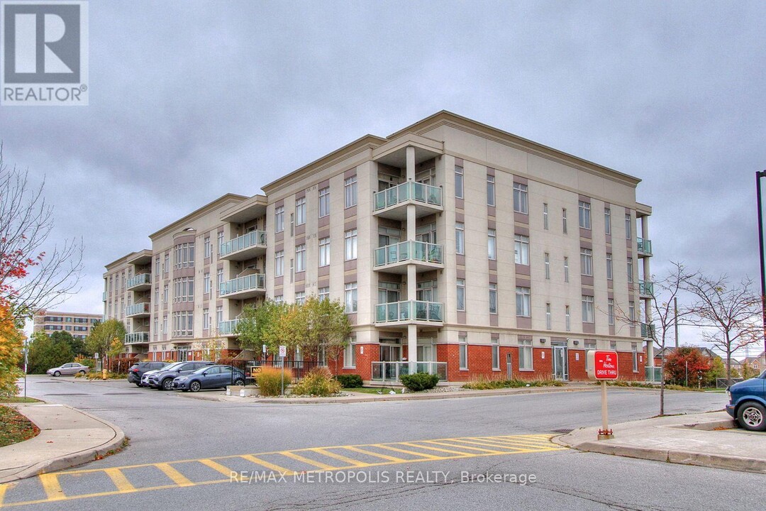 7340-7340 Markham Rd in Markham, ON - Building Photo