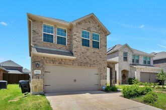3212 Perman Dr, Unit 2 in Mesquite, TX - Building Photo - Building Photo