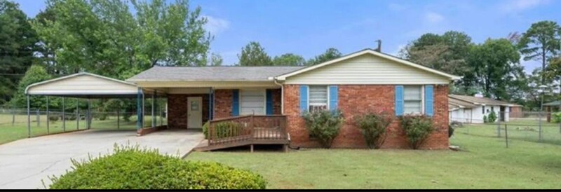 705 Woodmont Cir in Anderson, SC - Foto de edificio