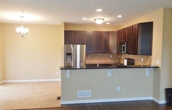 233 Snapdragon Way in Allentown, PA - Building Photo - Building Photo