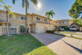 2210 NW 171st Terrace in Pembroke Pines, FL - Building Photo - Building Photo