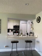 401 SW 86th Ave in Pembroke Pines, FL - Building Photo - Building Photo