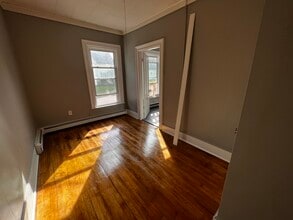 55 Davis St, Unit 1 in Old Town, ME - Building Photo - Building Photo